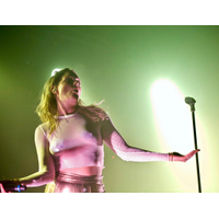 tove lo lwtour_concorde202-tvOhBGef.jpg